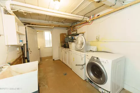 32 Spring Rd, Schenectady, NY 12302 photo 29