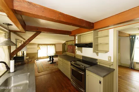 32 Spring Rd, Schenectady, NY 12302 photo 11