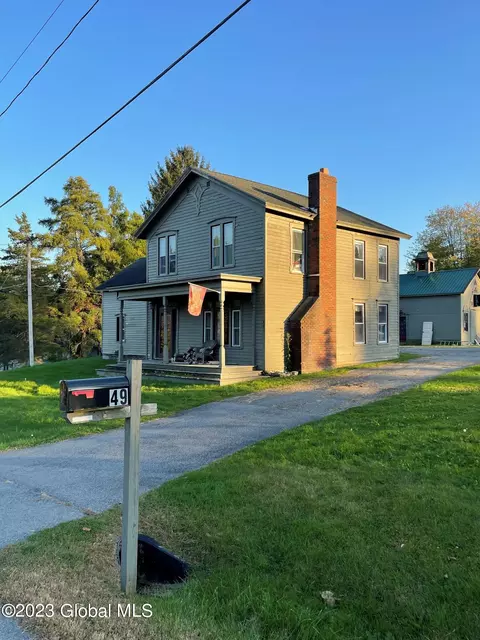 49 Burgoyne St, Schuylerville, NY 12871
