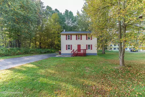 247 Wilbur Rd, Schuylerville, NY 12871