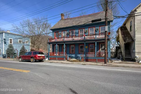 95 Broadway, Whitehall, NY 12887
