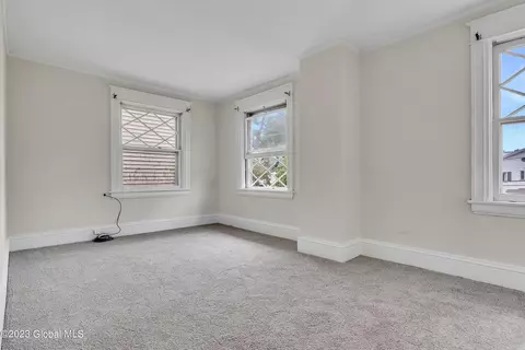 1080 Waverly Pl, Schenectady, NY 12308 photo 18