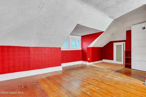 1080 Waverly Pl, Schenectady, NY 12308 photo 28