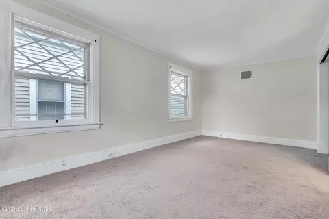 1080 Waverly Pl, Schenectady, NY 12308 photo 21