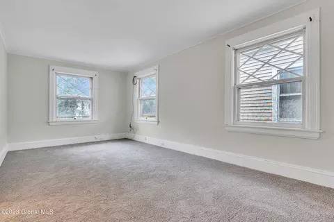 1080 Waverly Pl, Schenectady, NY 12308 photo 22