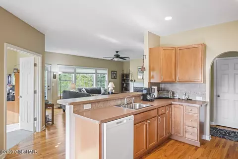 7 Meldon Ct, Mechanicville, NY 12118 photo 18