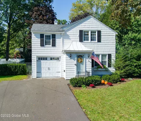 135 Elsmere Ave, Delmar, NY 12054