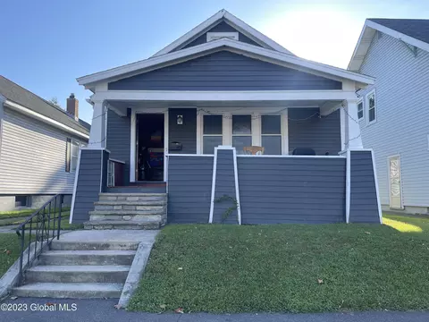 360 6th Ave, Troy, NY 12182