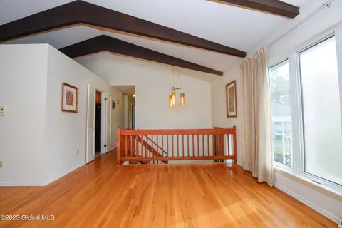 1069 Timothy Ln, Niskayuna, NY 12309 photo 7