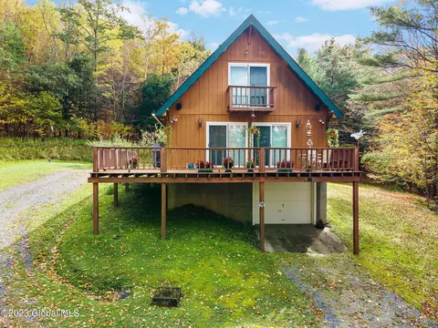 116 Mountain View Rd, Middleburgh, NY 12122