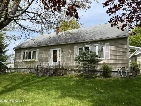 20 Westcott Rd, Troy, NY 12182