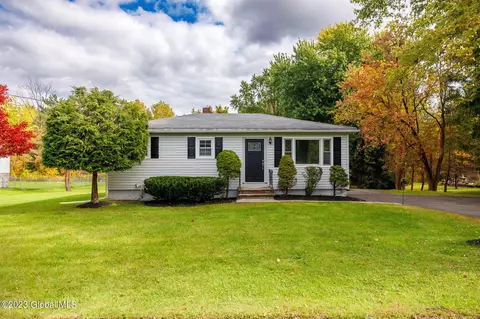 2 Cottage Ave, Cohoes, NY 12047