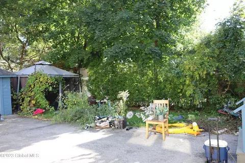 826 Hampton Ave, Schenectady, NY 12309 photo 45