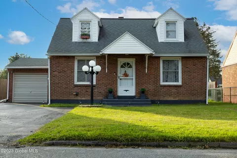 2622 3rd Ave, Schenectady, NY 12303