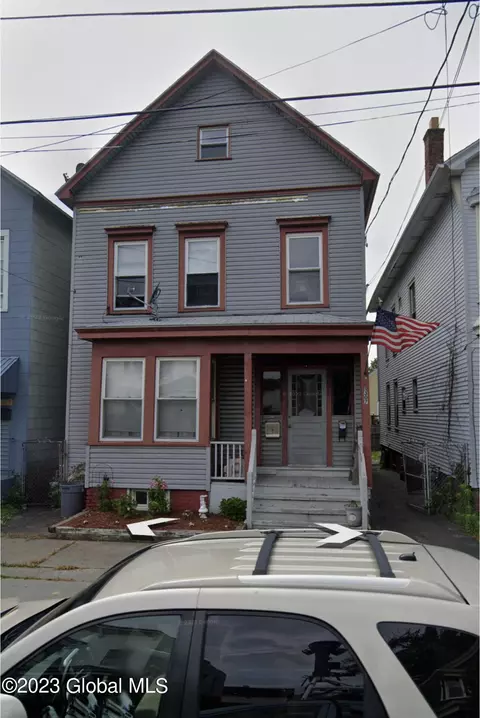 1307 Third St, Rensselaer, NY 12144