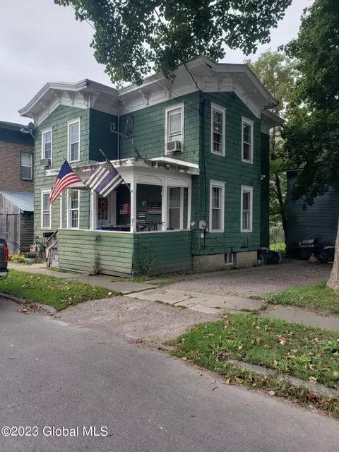27 Crouse St, Fort Plain, NY 13339