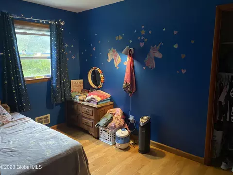 10 Lynn Dr, Schenectady, NY 12302 photo 11
