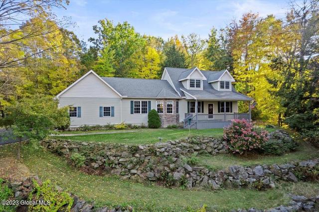 12 Lee Cir, Lake George, NY 12845