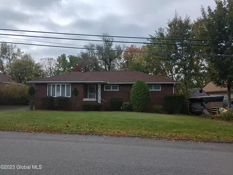 135 Sherman Ave, Troy, NY 12180