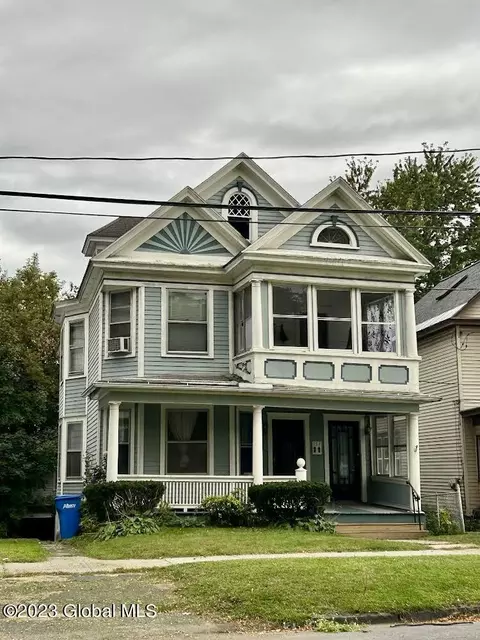 359 Manning Blvd, Albany, NY 12206