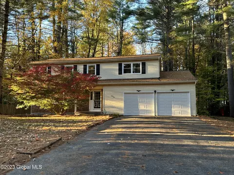 44 Fairway Blvd, Wilton, NY 12831