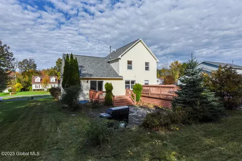102 Trinity Pl, Selkirk, NY 12158 photo 26