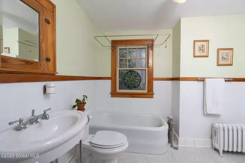 1017 Phoenix Ave, Schenectady, NY 12308 photo 44