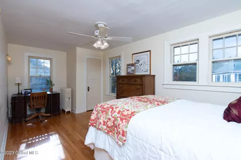 1017 Phoenix Ave, Schenectady, NY 12308 photo 41