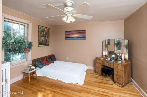 1017 Phoenix Ave, Schenectady, NY 12308 photo 51