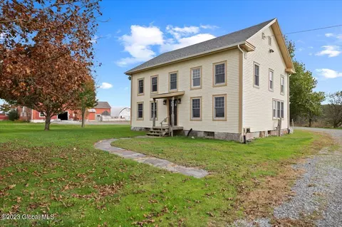924 County Route 17, Hartford, NY 12827