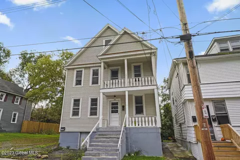 444 Manhattan St, Schenectady, NY 12308