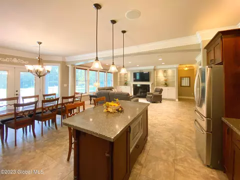 790 Waters Rd, Glenville, NY 12302 photo 27