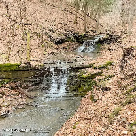 790 Waters Rd, Glenville, NY 12302 photo 69
