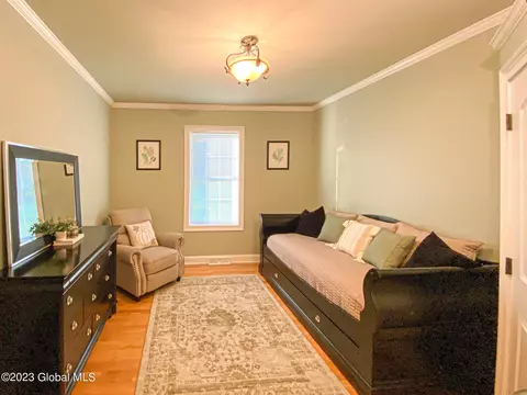 790 Waters Rd, Glenville, NY 12302 photo 38