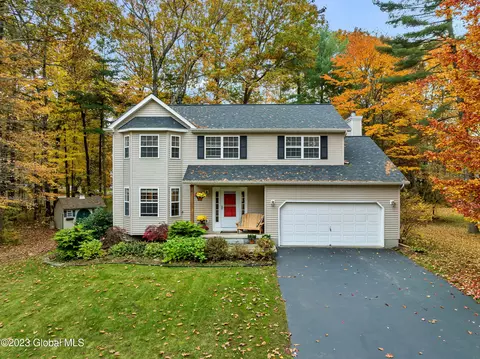 9 Milton Heights Blvd, Ballston Spa, NY 12020