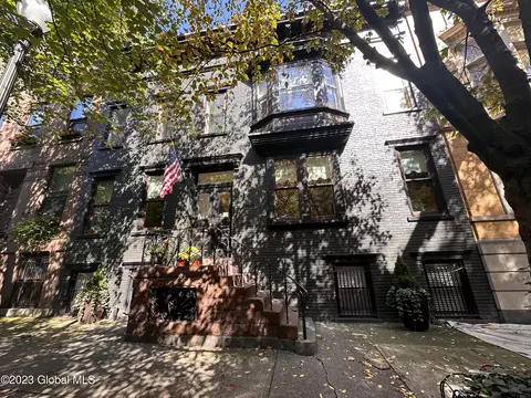 433 State St, Albany, NY 12203