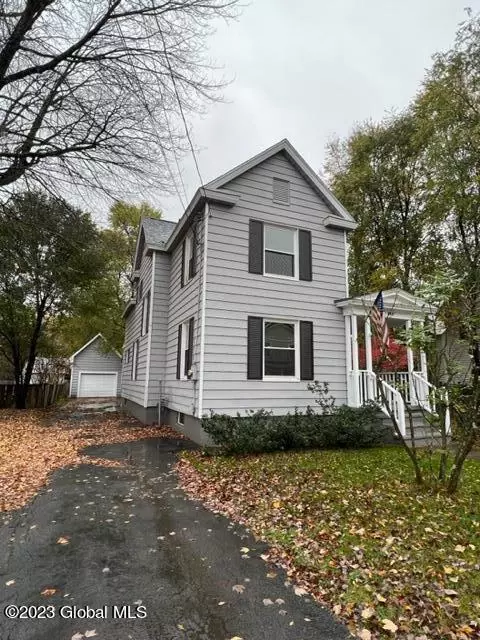 114 John St, Hudson Falls, NY 12839