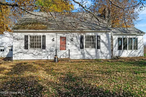 644 Johnsonville Rd, Johnsonville, NY 12094