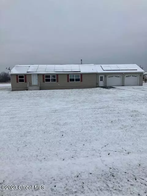 291 Fuller Rd, Amsterdam, NY 12010