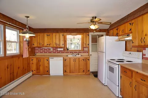 8 Mailbox Way, Eagle Bridge, NY 12057 photo 6