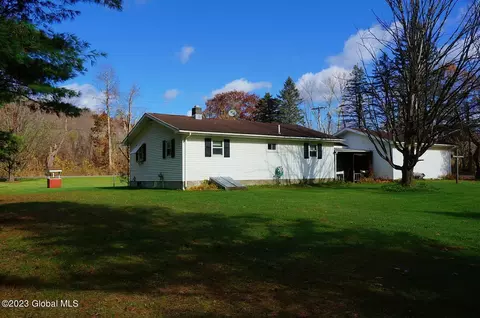 8 Mailbox Way, Eagle Bridge, NY 12057 photo 27