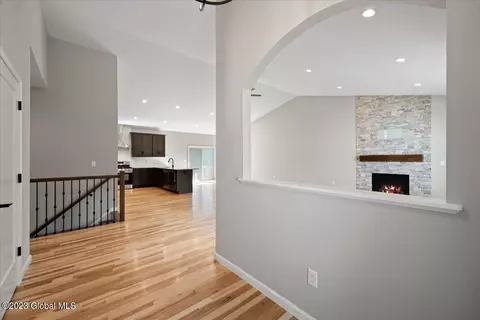 910 Duff Bambury Ct, Schenectady, NY 12306 photo 12