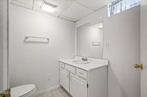 2 Riverdale Rd, Niskayuna, NY 12309 photo 16