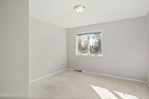 2 Riverdale Rd, Niskayuna, NY 12309 photo 23