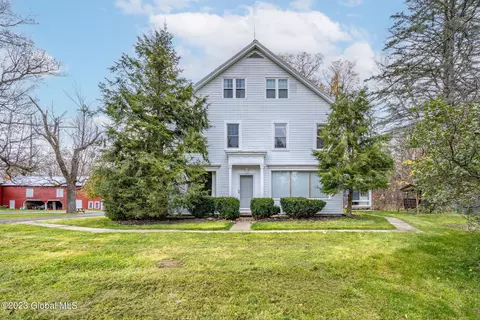 4055 Western Tpke, Altamont, NY 12009