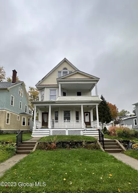 1056-1058 Parkwood Blvd, Schenectady, NY 12308