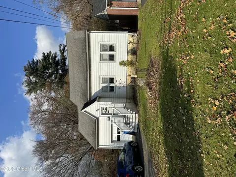 979 New Scotland Ave, Albany, NY 12208