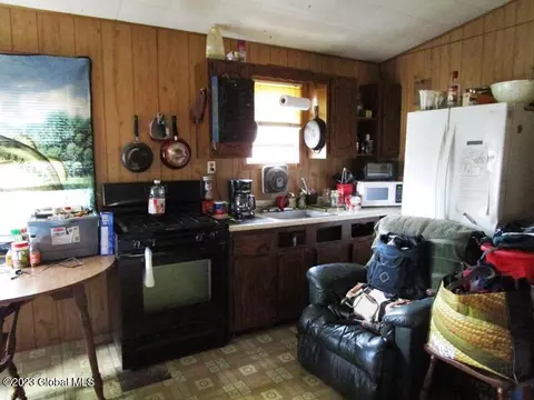 121 Two Post Ln, Warnerville, NY 12187 photo 17