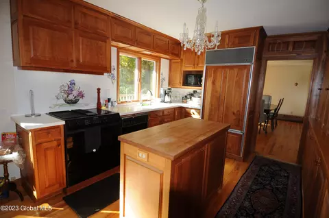 4 Haviland Dr, Glenville, NY 12302 photo 7