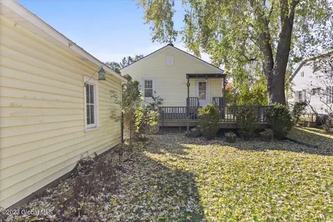 3 Surrey Rd, Schenectady, NY 12302 photo 24
